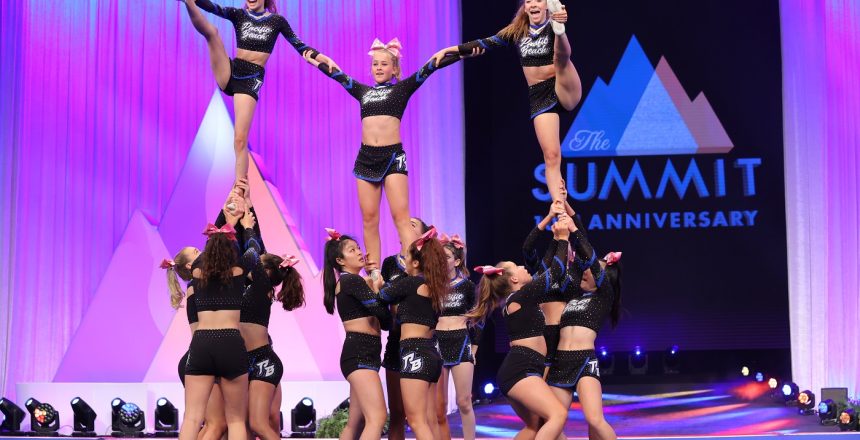 performance cheerleading11